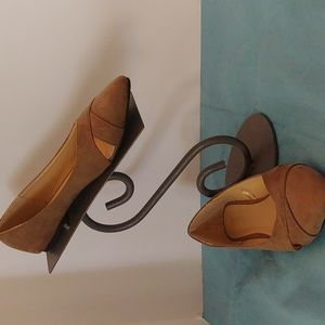 Charles Albert New York Slip on Flats women's sz 8